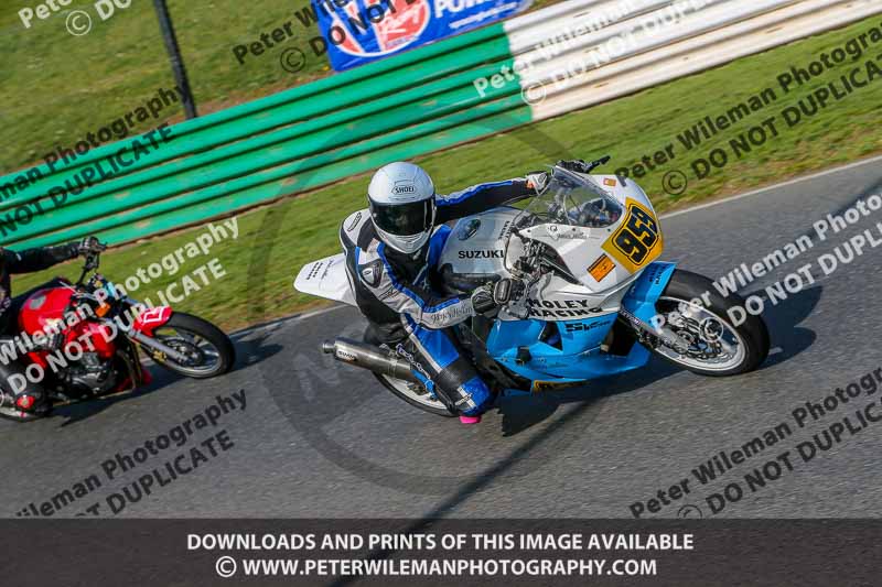 PJ Motorsport Photography 2018;enduro digital images;event digital images;eventdigitalimages;mallory park;mallory park photographs;mallory park trackday;mallory park trackday photographs;no limits trackdays;peter wileman photography;racing digital images;trackday digital images;trackday photos